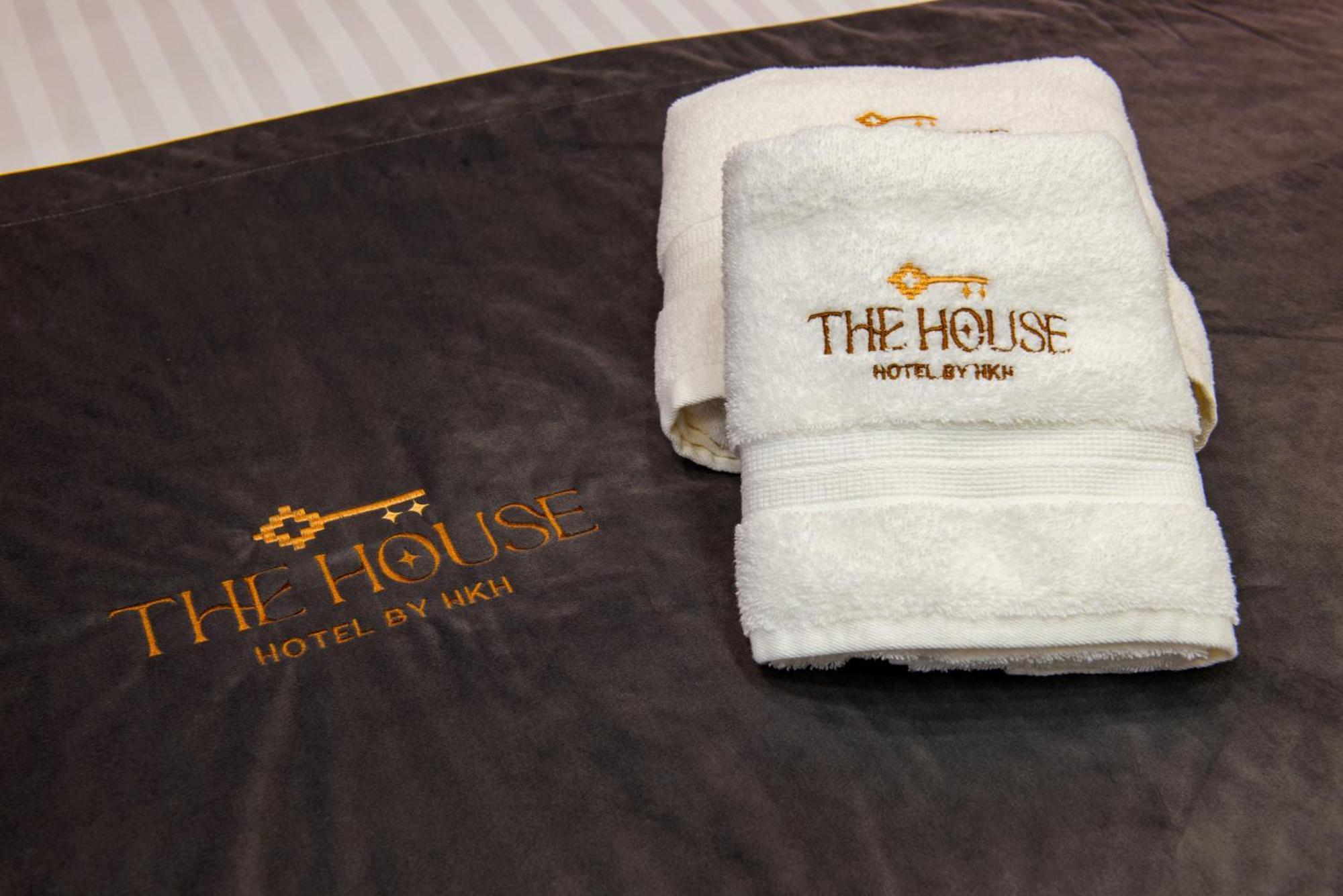 The House Hotel Erevan Esterno foto